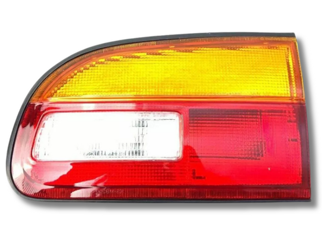Right Driver Side Inner Tail Light for Mitsubishi Starwagon WA / L400 Delica (1994 - 2005)-Spoilers and Bodykits Australia